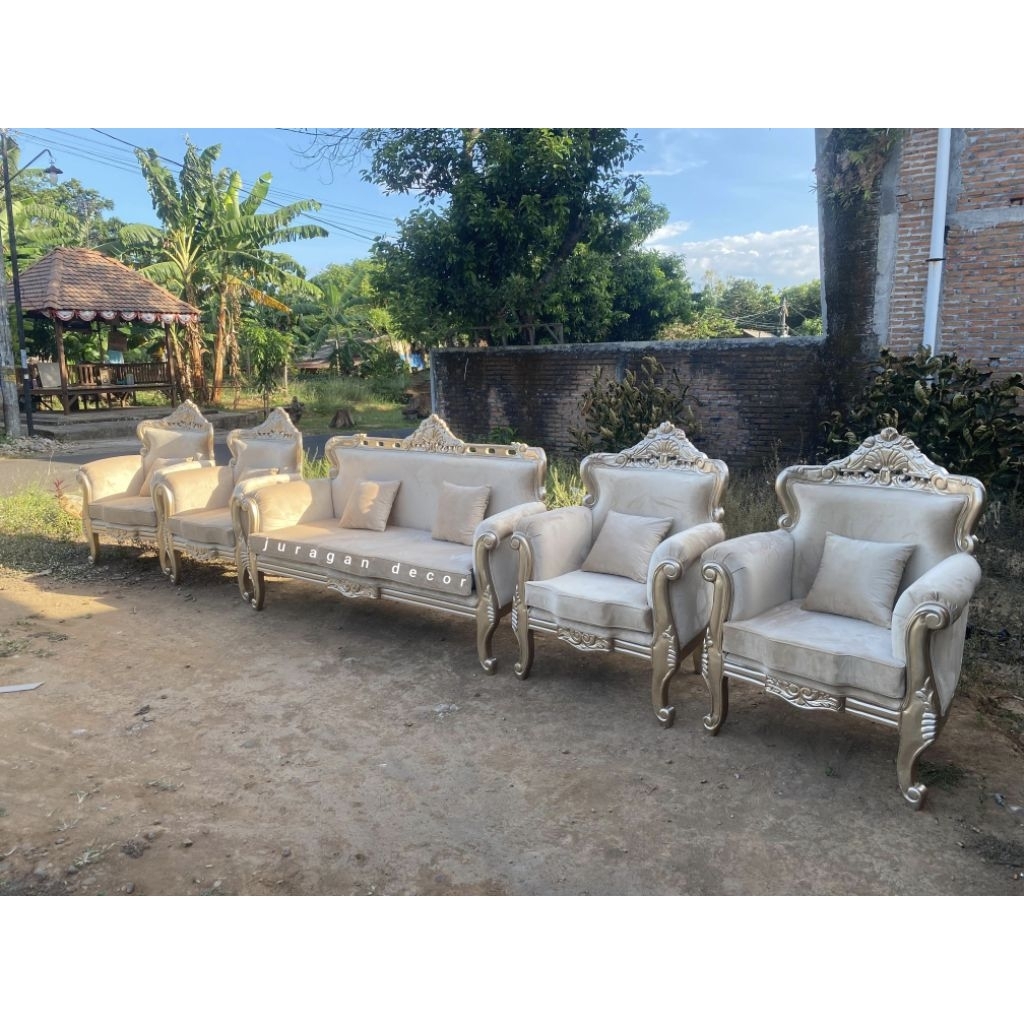 kursi pelaminan terbaru/kursi pelaminan ukir/ kursi pelaminan jepara