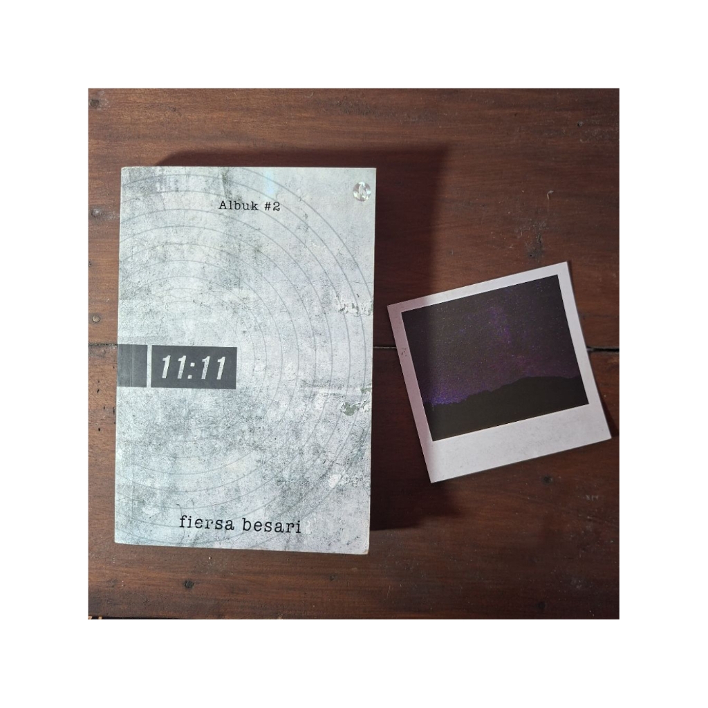 [PRELOVED] Buku 11:11 - Fiersa Besari (Album Buku #2) - Kondisi Terawat