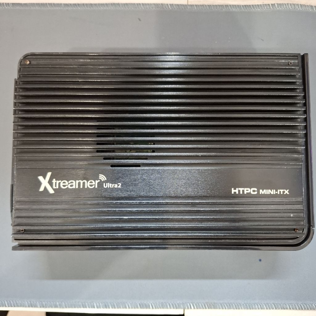 Motherboard Mini PC Xtreamer dan casing bekas rusak