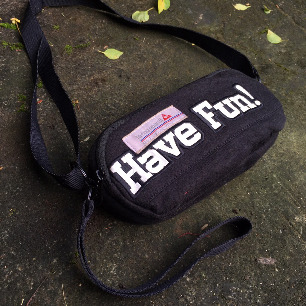tas selempang pouch handbag lecoq sportif bagus