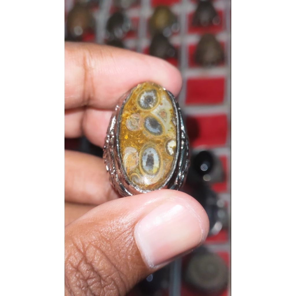 batu akik Jamal tiga bunga teratai