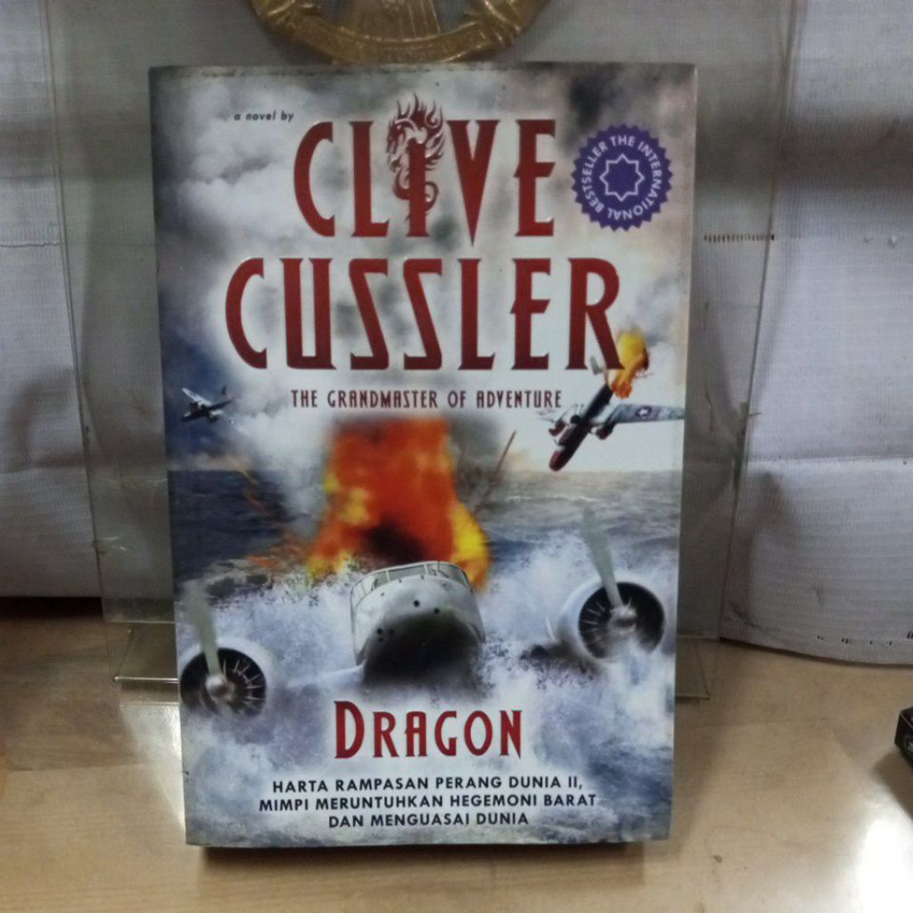 novel , clive cusssler , the grandmaster of adventure , dragon