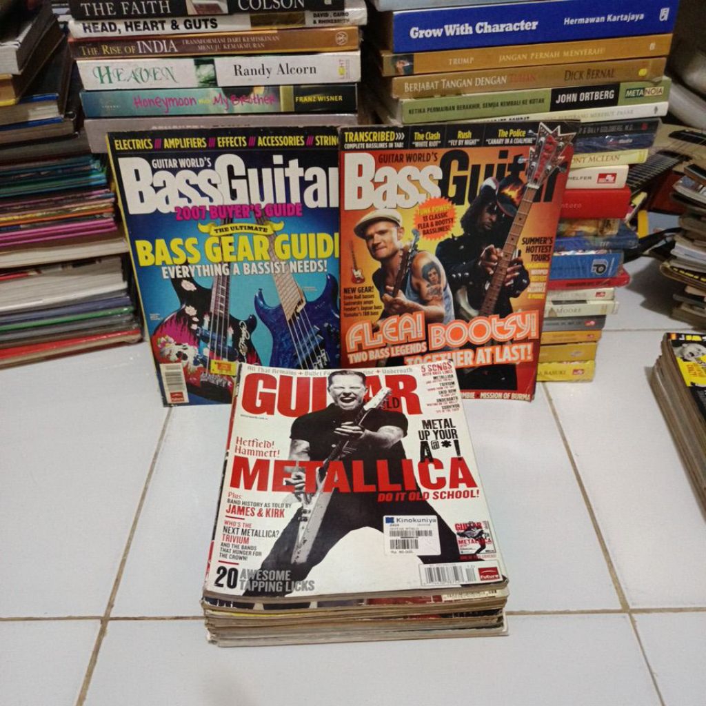 MAJALAH BASS GUITAR - GUITAR PLAYER - MAJALAH BASS PLAYER IMPORT