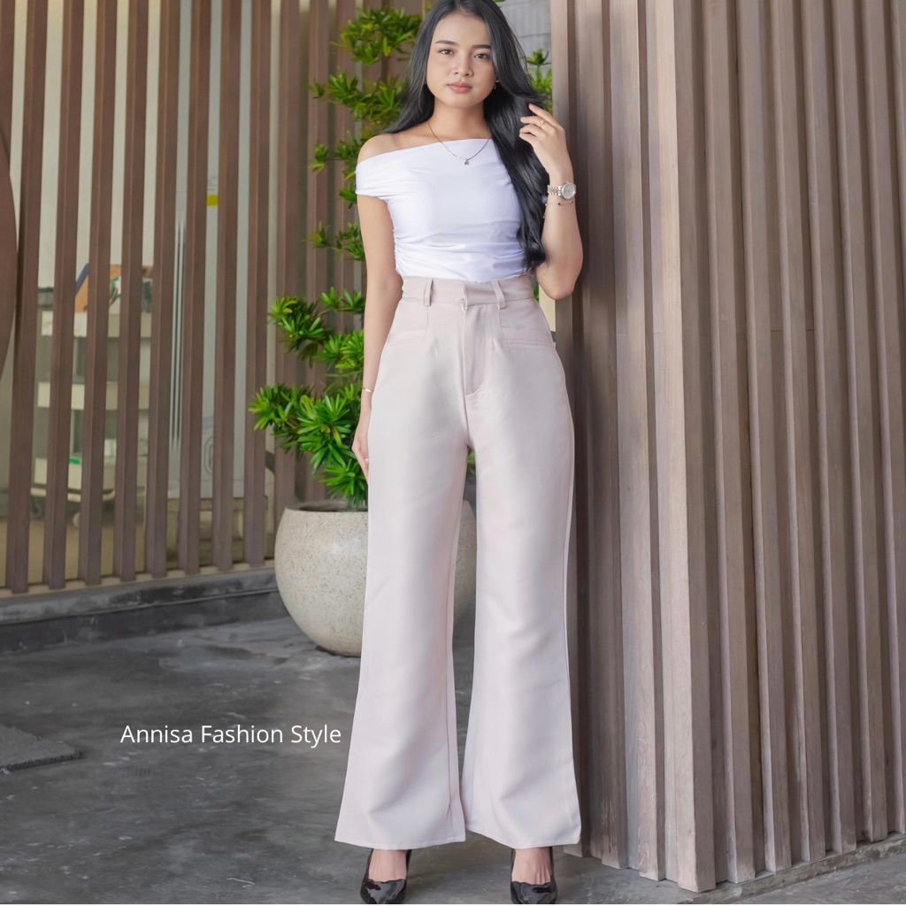 Kylie Cutbray Highwaist Pants - Cutbray Flare Pants Wanita - Celana Highwaist Flare Semi Cutbray Tan