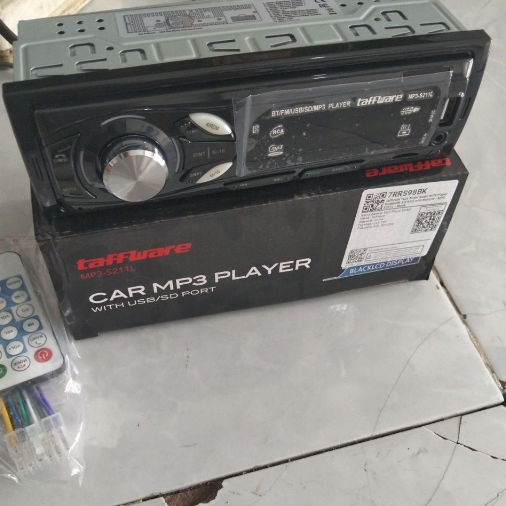 tape mobil usb , blutut,card disk