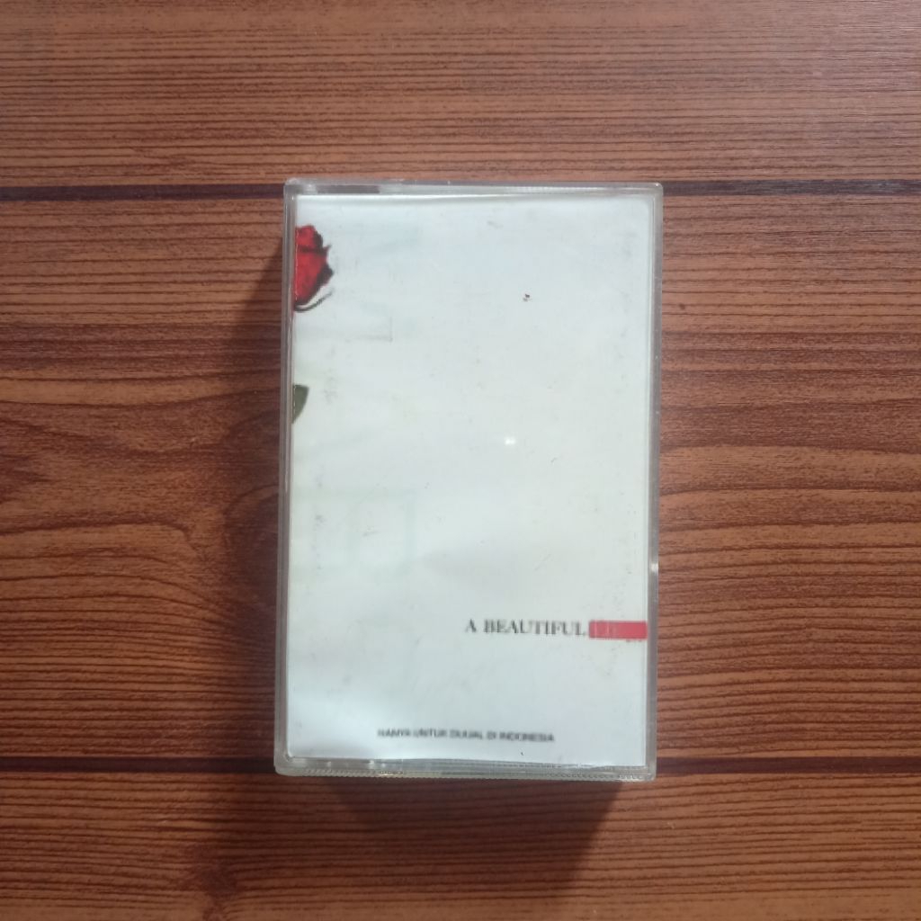 Kaset 30 SECOND TO MARS A Beautiful Lie