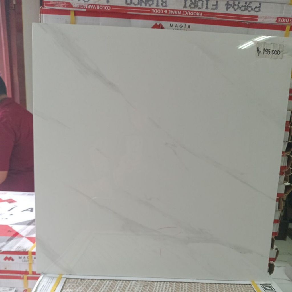 GRANIT NOCERA BIANCO 60X60