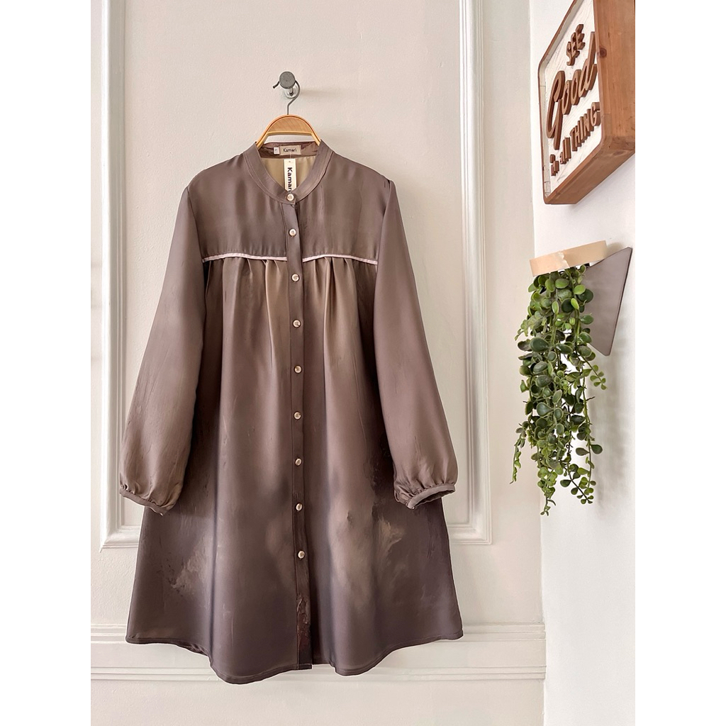 Tunik Kemeja Wanita Motif Terbaru Brand Kamari Outfit Buat Lebaran Kekinian Katun Julia Silk Premium