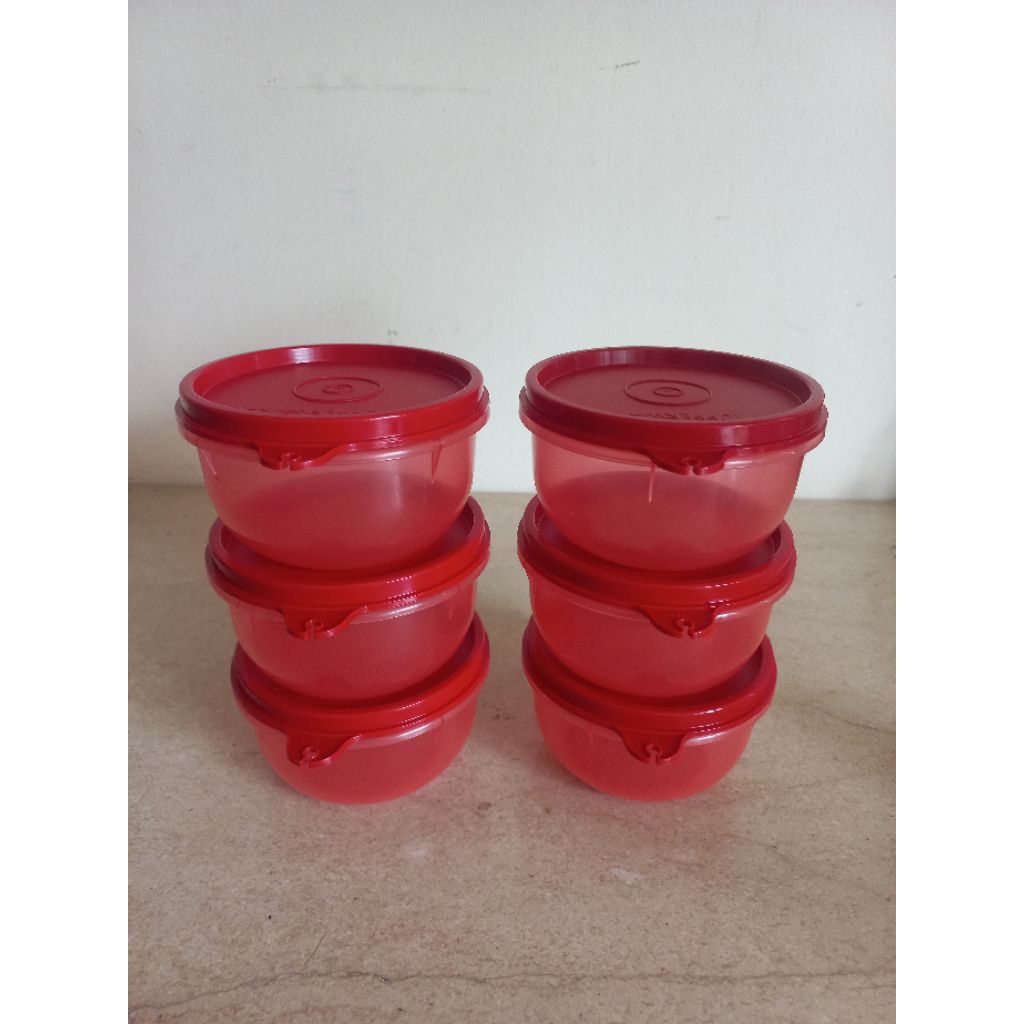 Tupperware Kiddie Set (6) & Small Handy Bowl(4)