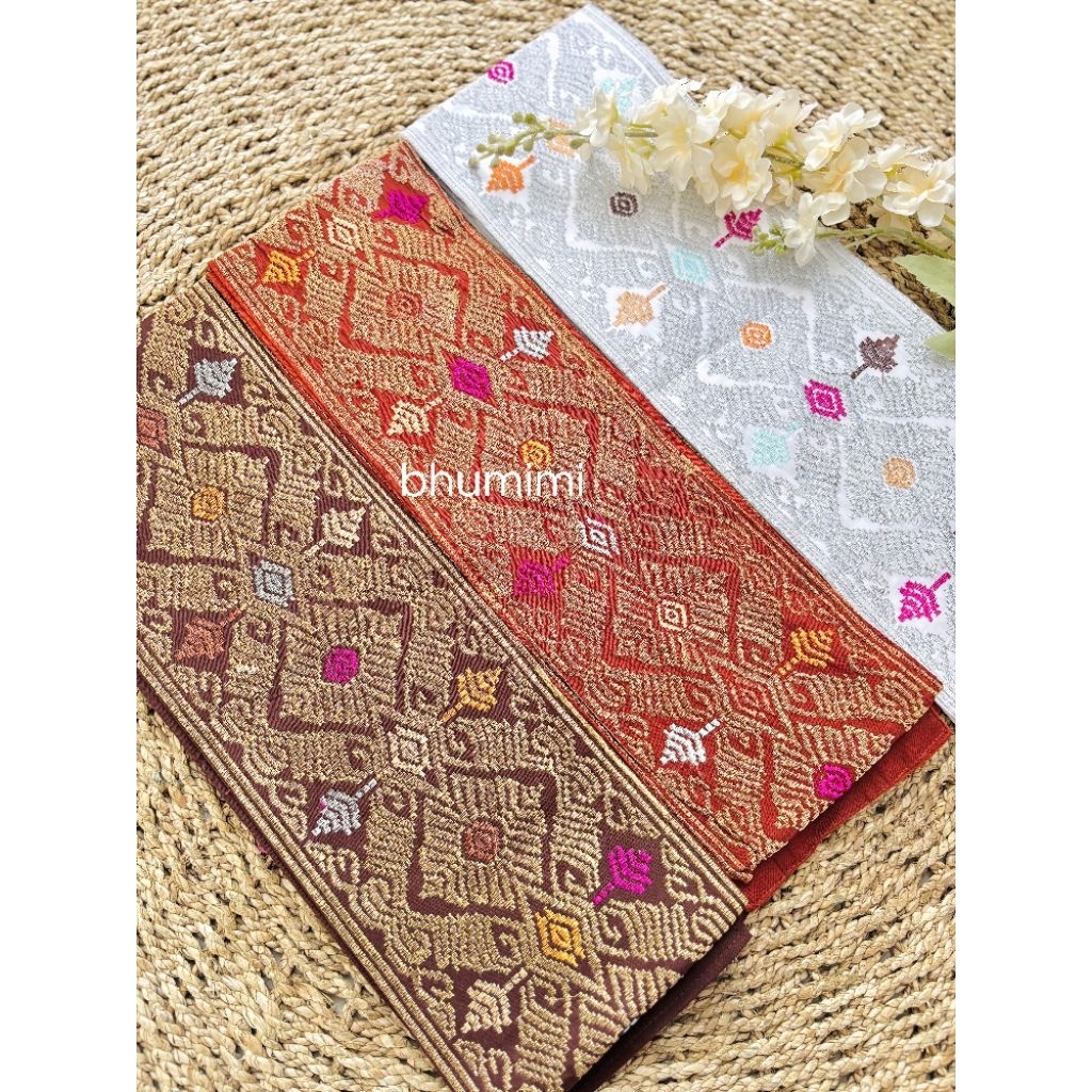 Obi bordir besar /Ikat Pinggang Kain