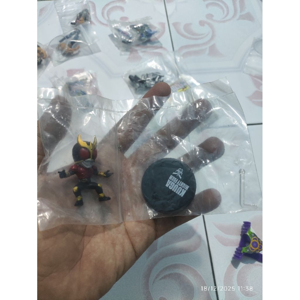 converge motion kamen rider kuuga rising mighty pose original not wcf gachapon