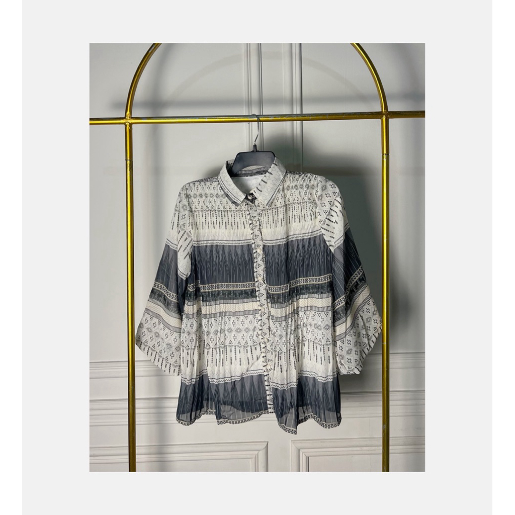 Kemeja Blouse Ceruti