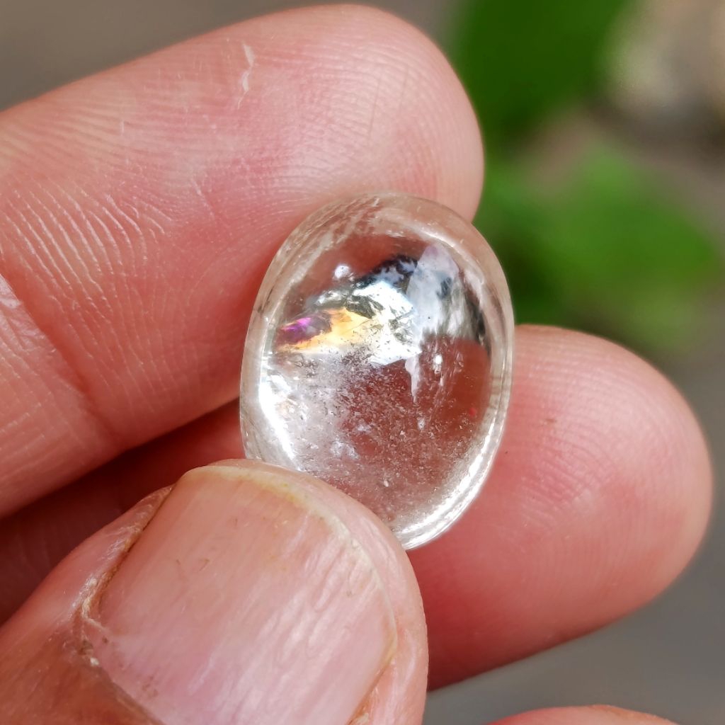 Batu Natural Kecubung Air Pelangi Unik dan Antik Kecubung Pelangi