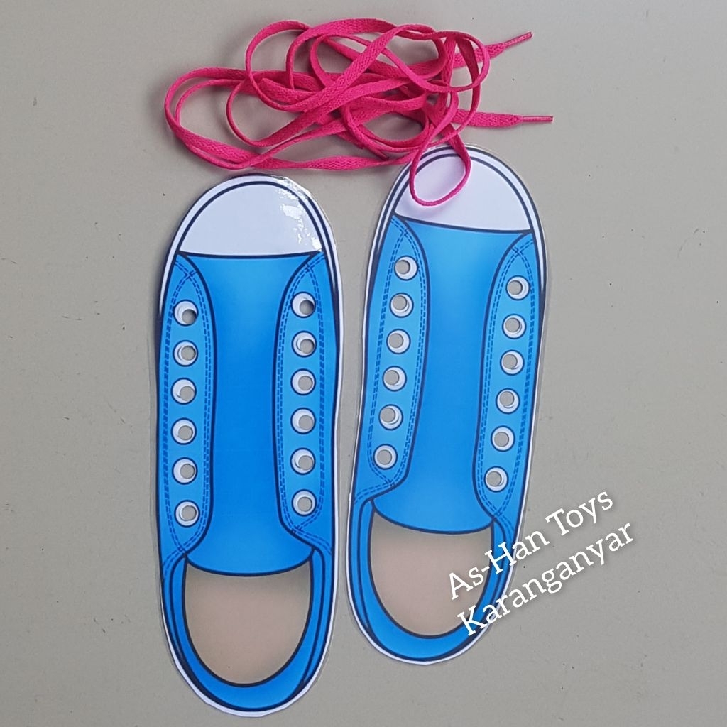 Mainan Edukasi Menali Sepatu, Belajar Mengikat Tali Sepatu, Busy Page Activity, Lacing Card