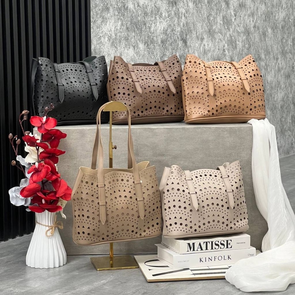 Abokado Fashion Store - Tas Wanita Florence Pouch Tas Wanita Lokal Kualitas Terbaik Tas Wanita Lucu