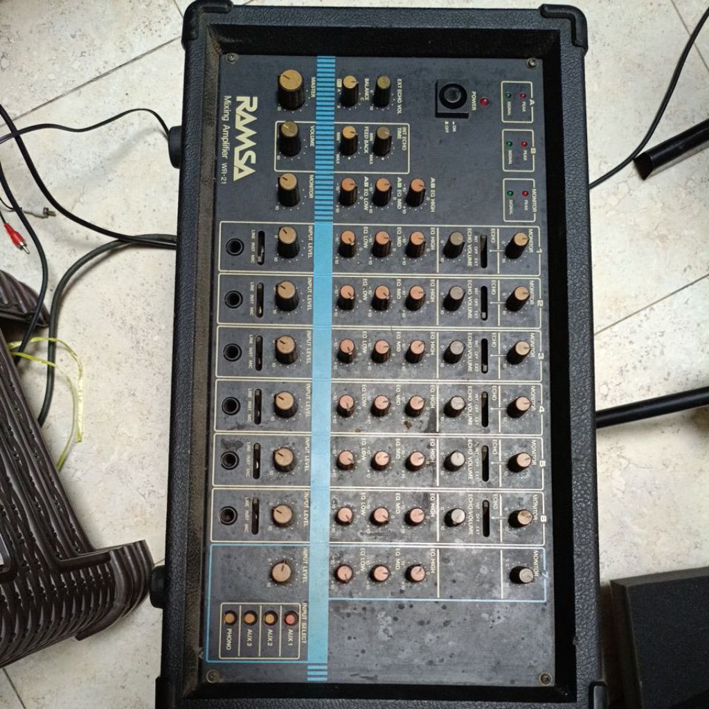 mixer amplifier ramsa wr-21