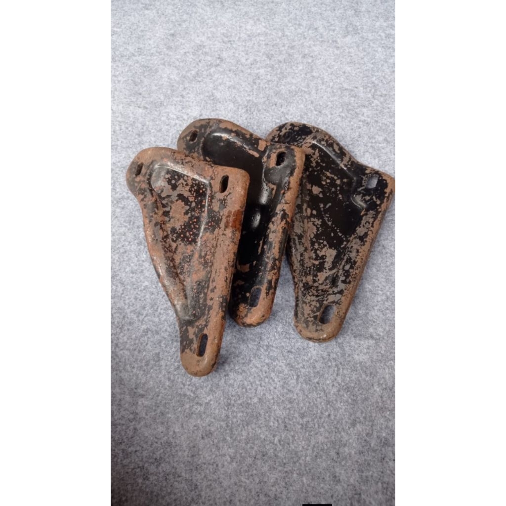 Dudukan knalpot Honda astrea 800 Asdap Ori