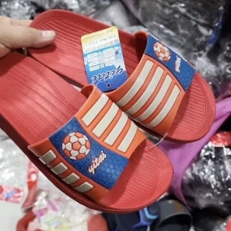 Sandal Slop Anak Laki Motif Bola Yitai-317