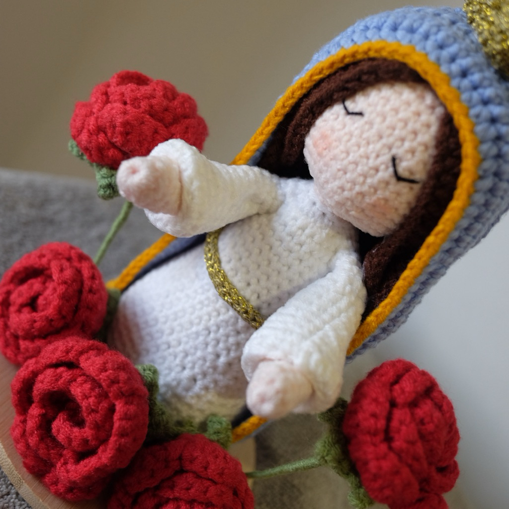 Bunda Maria rajut / Holy Mary crochet amigurumi