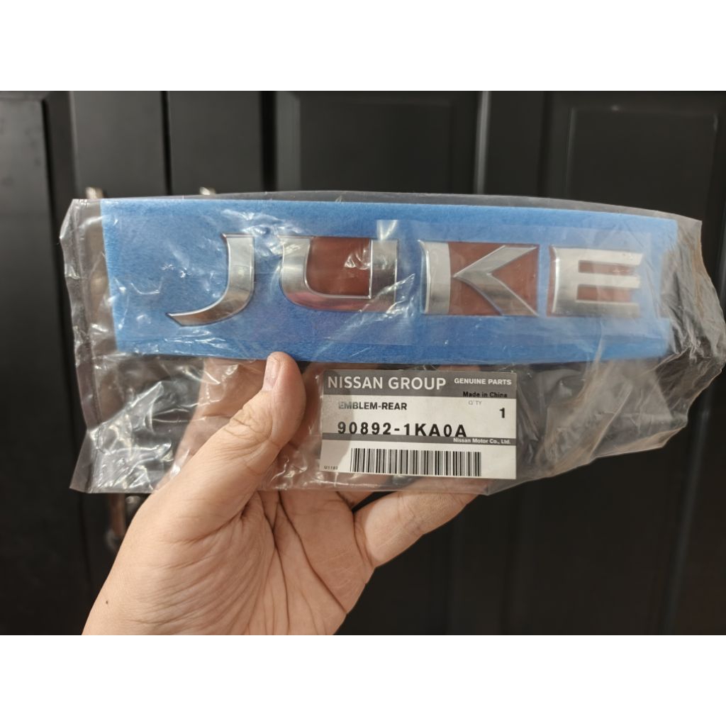 BARU Emblem LOGO JUKE ORIGINAL NISSAN