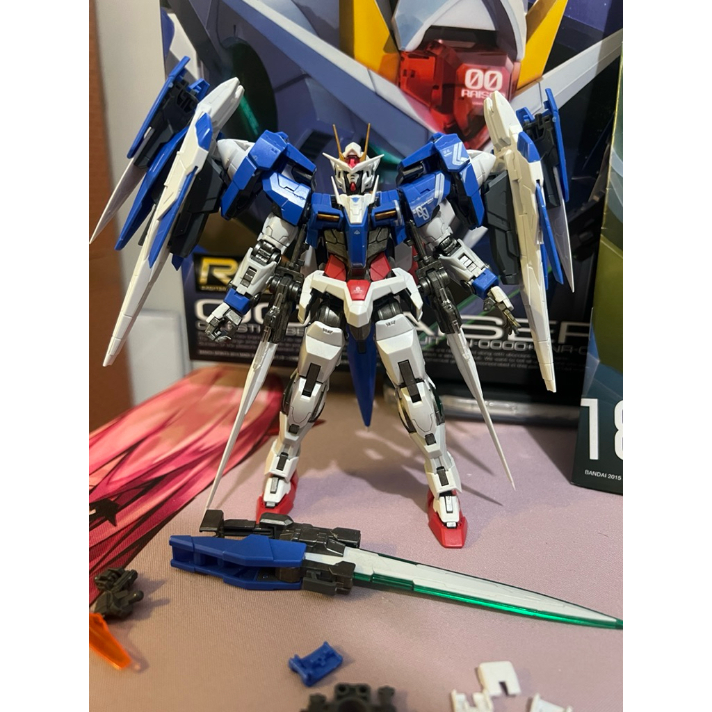 GUNDAM RG OO RAISER sudah rakit BANDAI