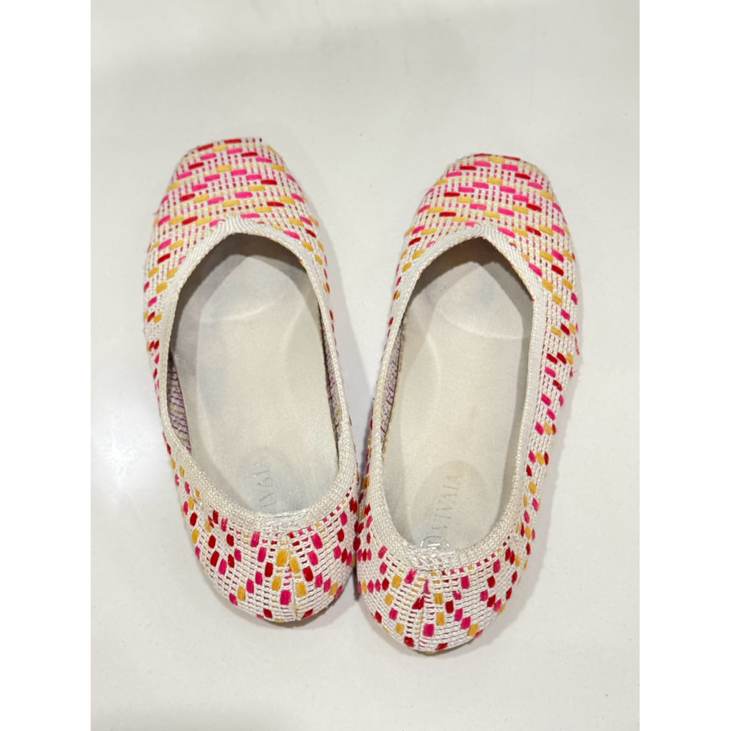 Vivaia Flat Shoes