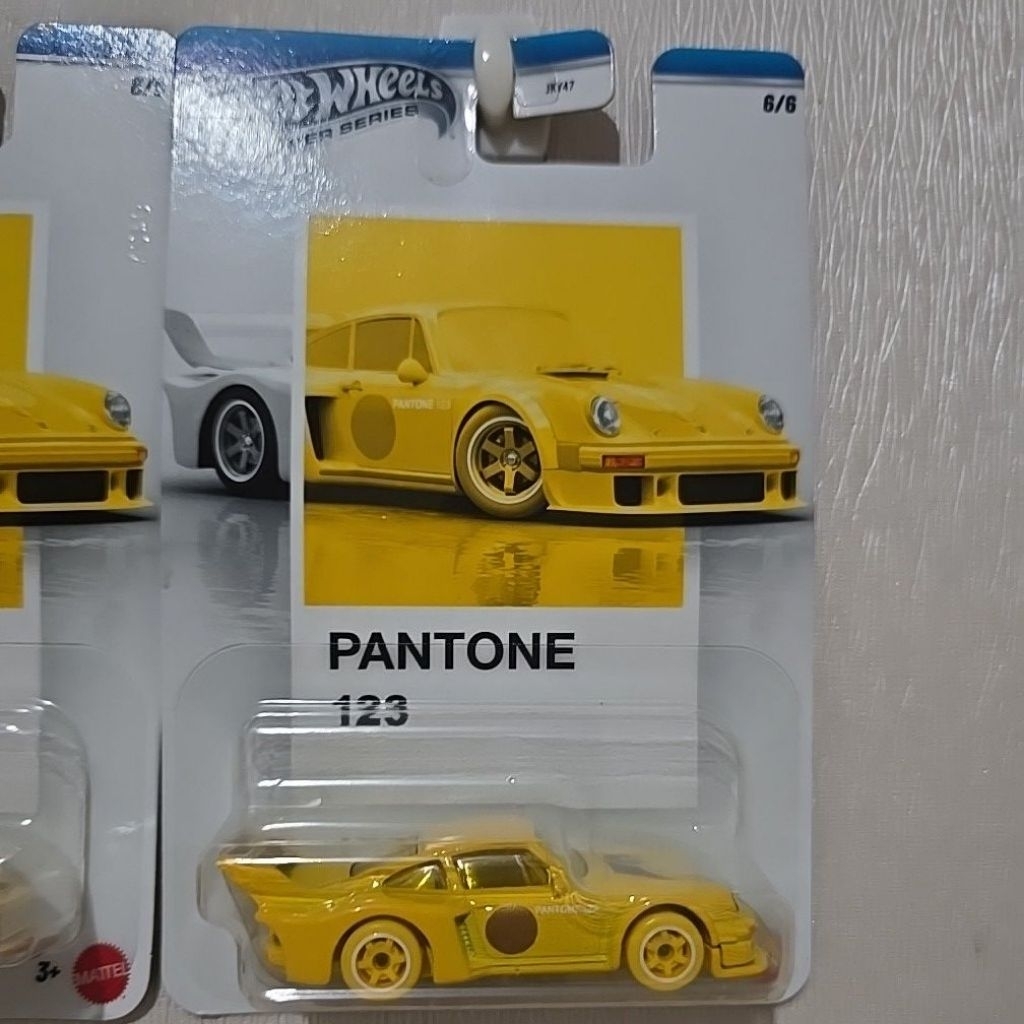 hotwheel pantone porsche 934/5