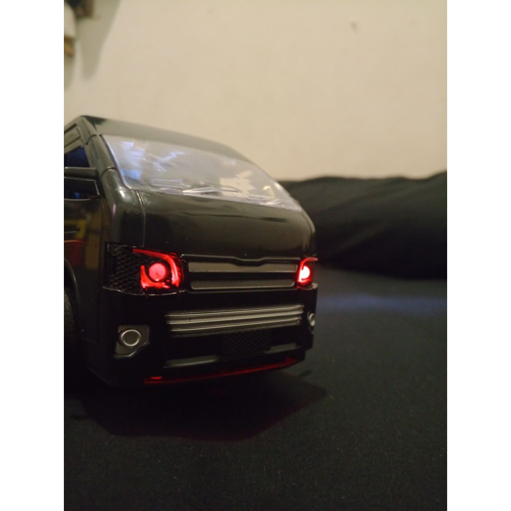 rc hiace modifikasi tipis