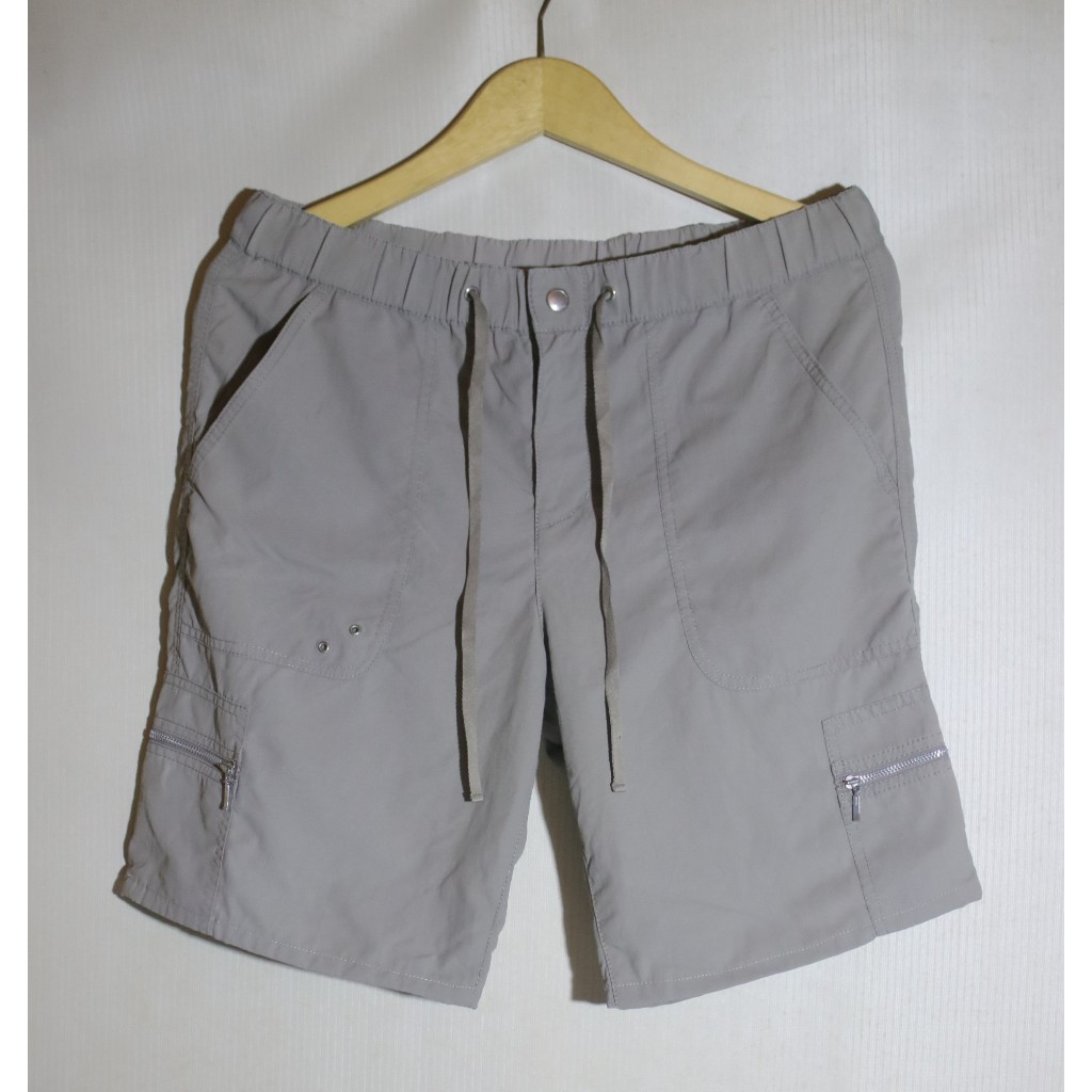 Celana Pendek Cargo GU Uniqlo