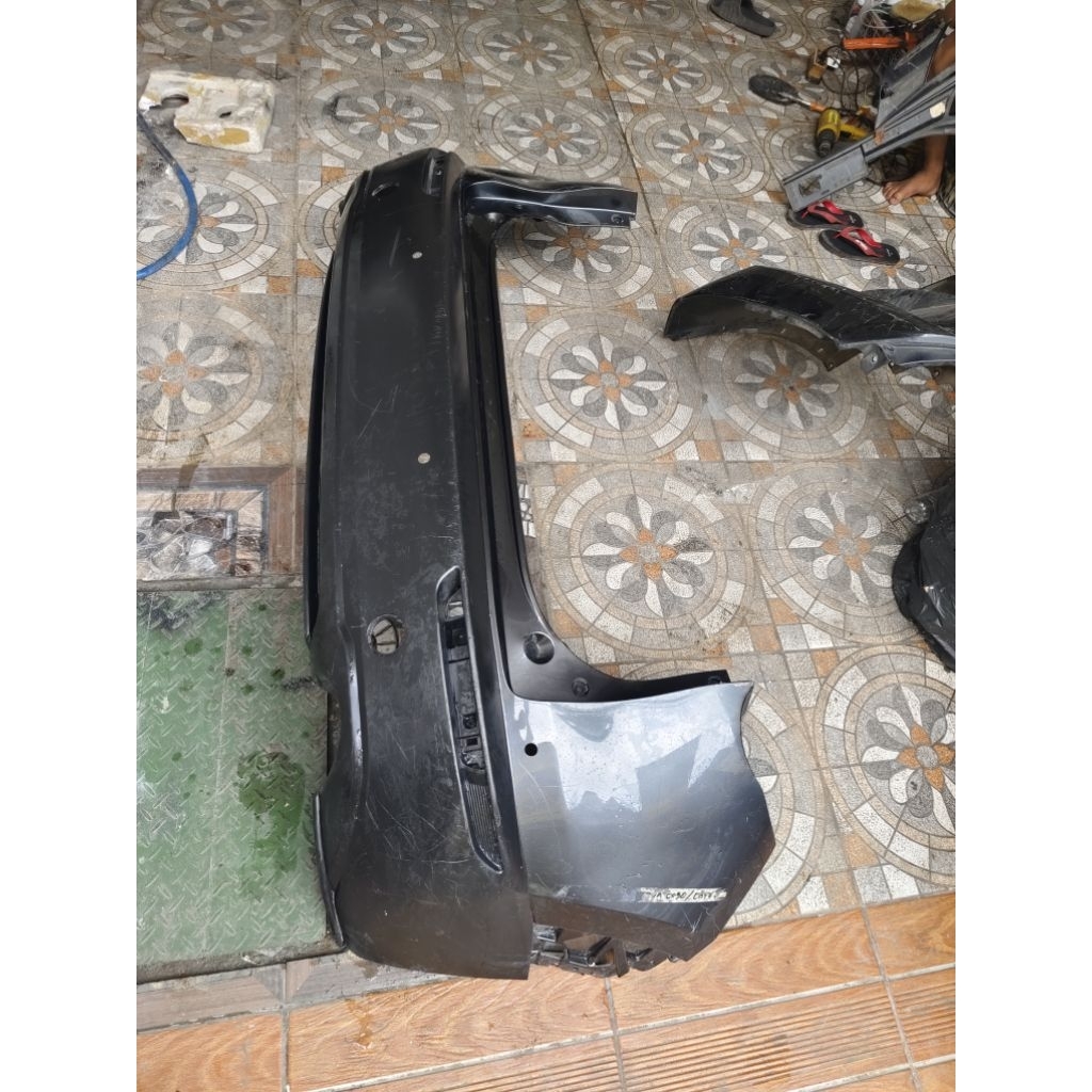 bumper belakang mazda cx30