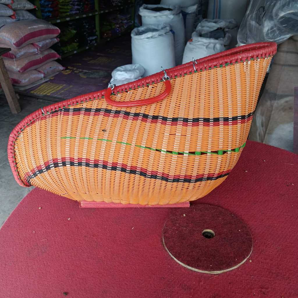 TAS AYAM KISO BEKISAR BERBAHAN KISO ROTAN