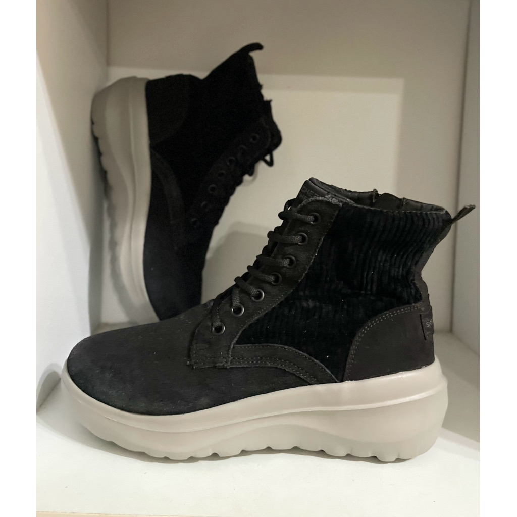 sepatu skechers boot sz38 insole 24.5cm bisa pakai, kondisi mulus