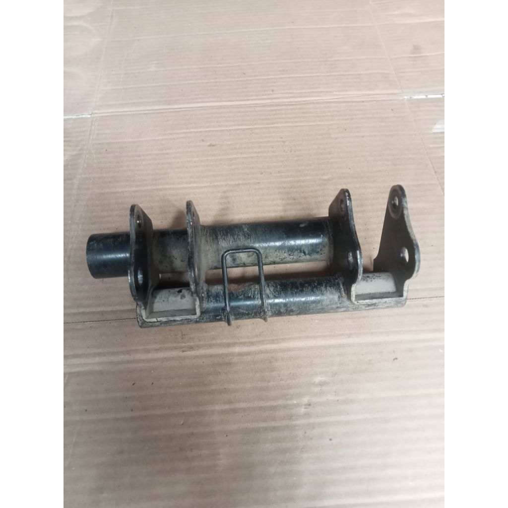 monting sasis Yamaha Mio j original copotan