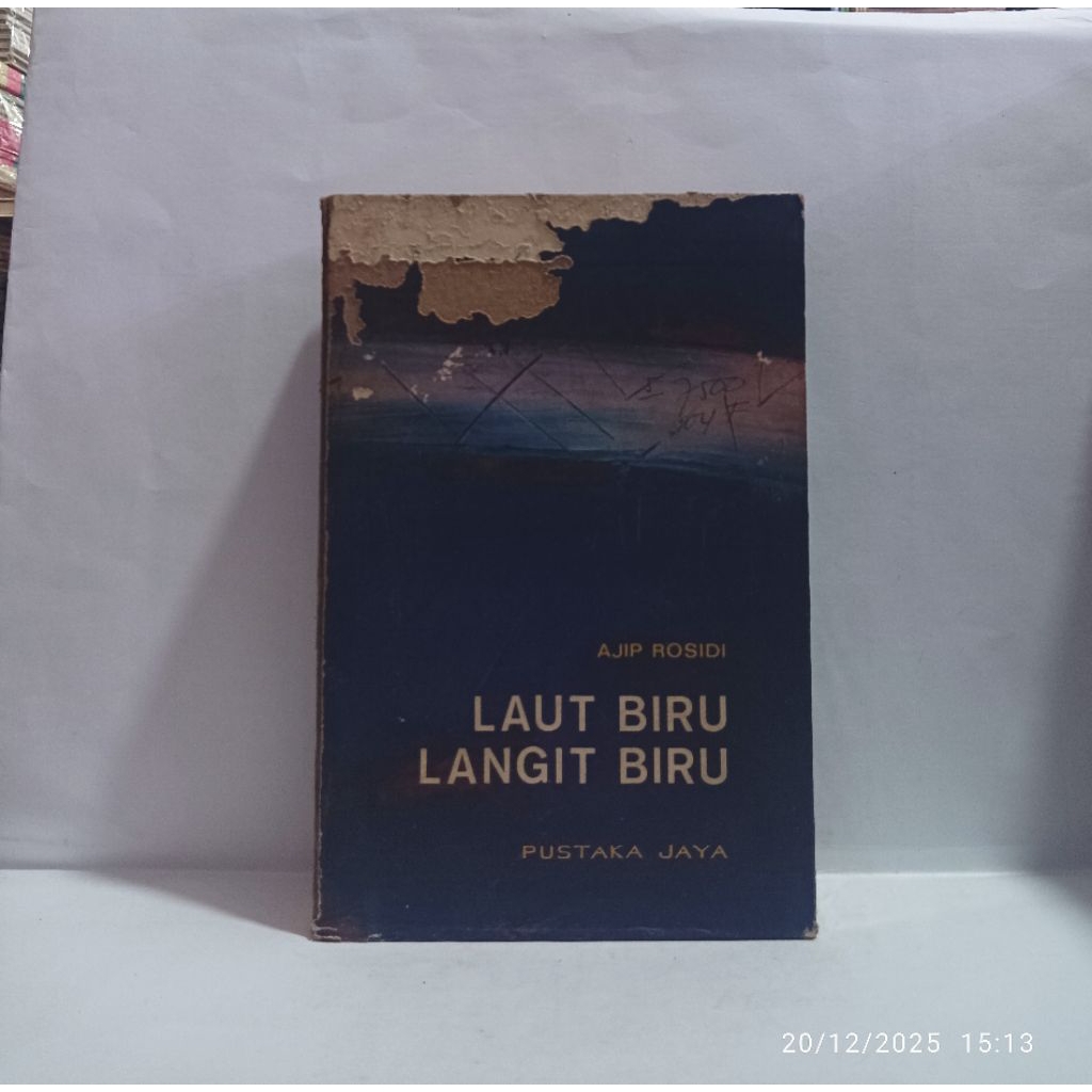 Ajip Rosidi  Laut Biru Langit Biru - Pustaka Jaya