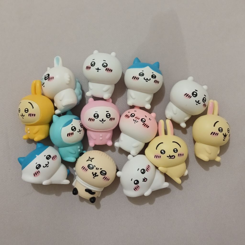 Chiikawa and friends various mini figure | chiikawa hachiware usagi rakko momonga