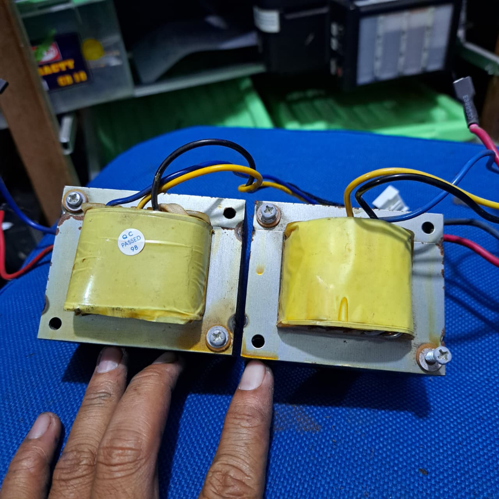 Trafo Inverter bekas UPS APC 650 VA - COPOTAN APC BX650LI-MS