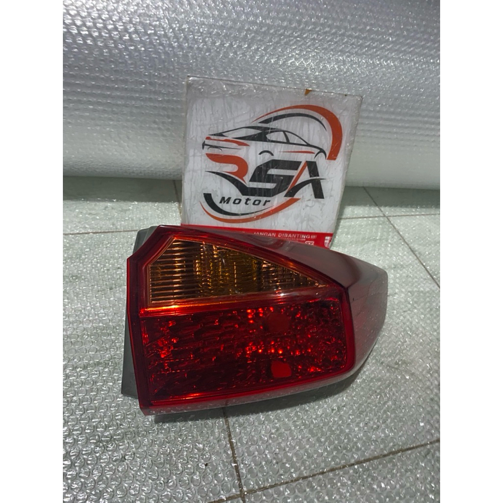 Stoplamp Lampu Belakang City 2014-2018 Kanan Original