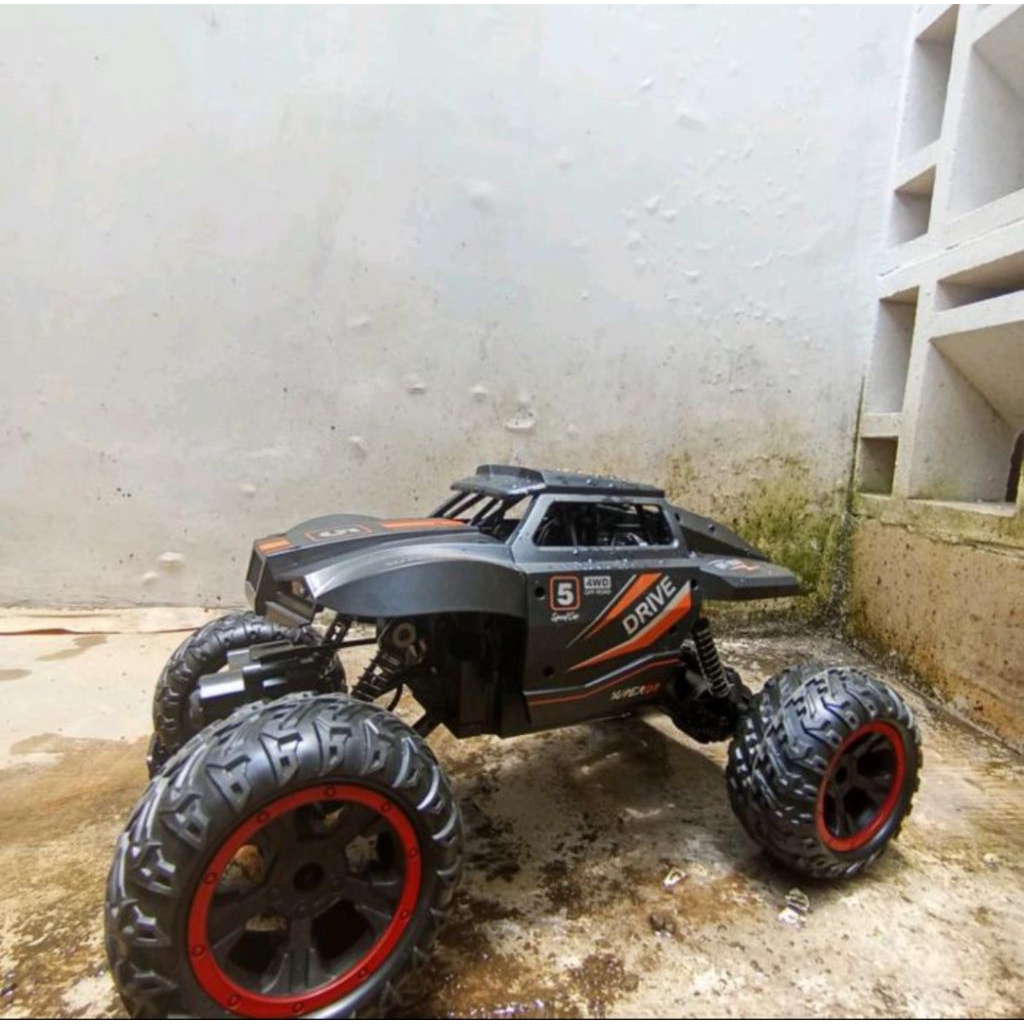 mobil remot control off road 4WD