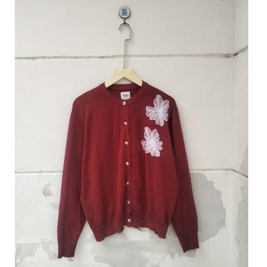 Bwbyaz Cassie Embroidery Cardigan