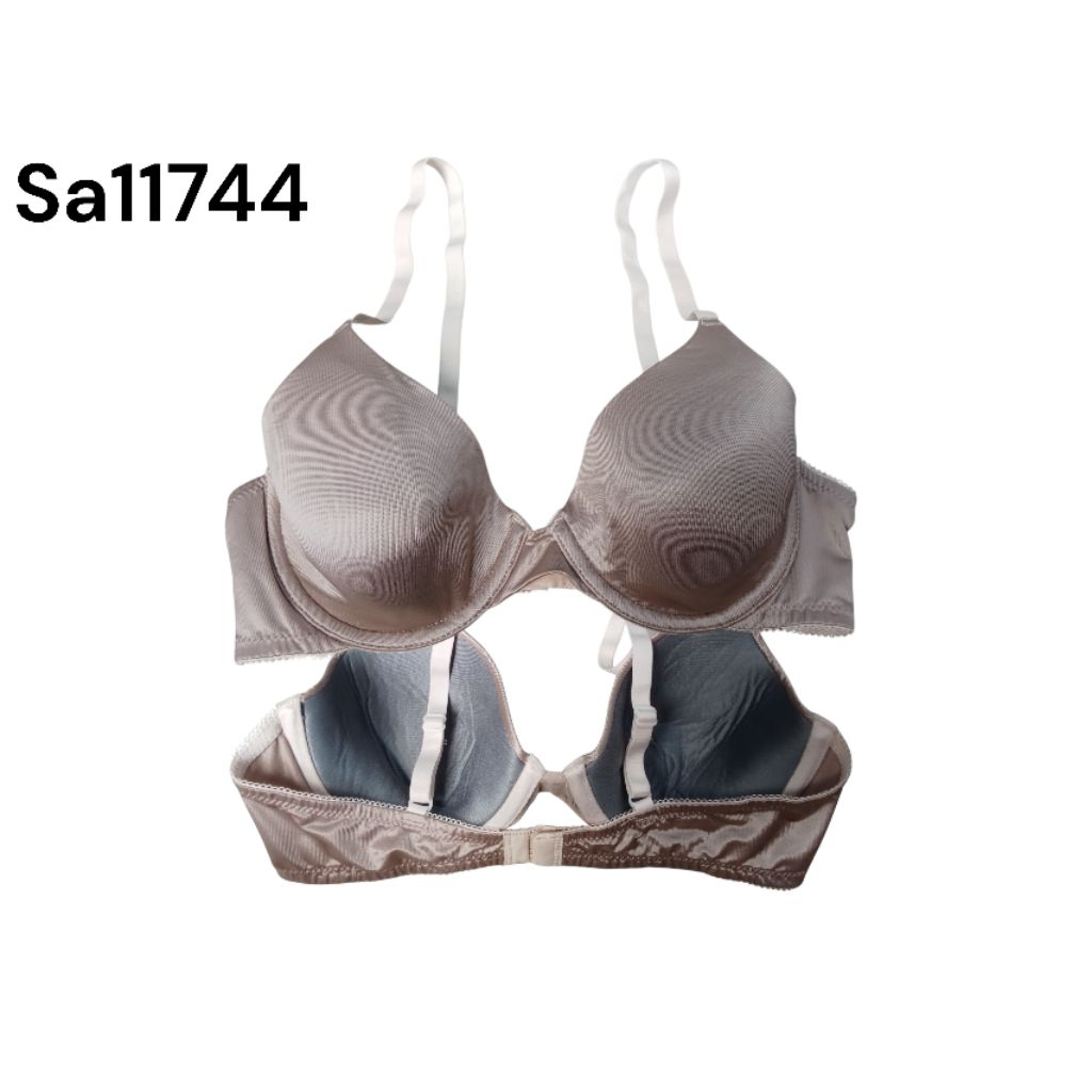 #F Sa11744 bra branded bra berbusa berkawat size 32B
