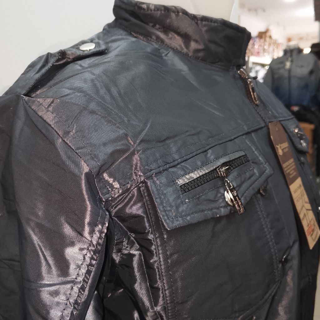 jaket anti angin waterproof -Tersedia ukuran XL - jaket berkendara - jaket kurir-jaket Black Rx-jake