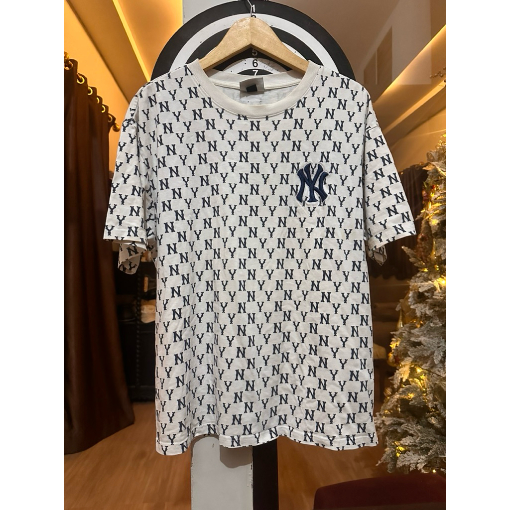 NY Monogram Tee by MLB