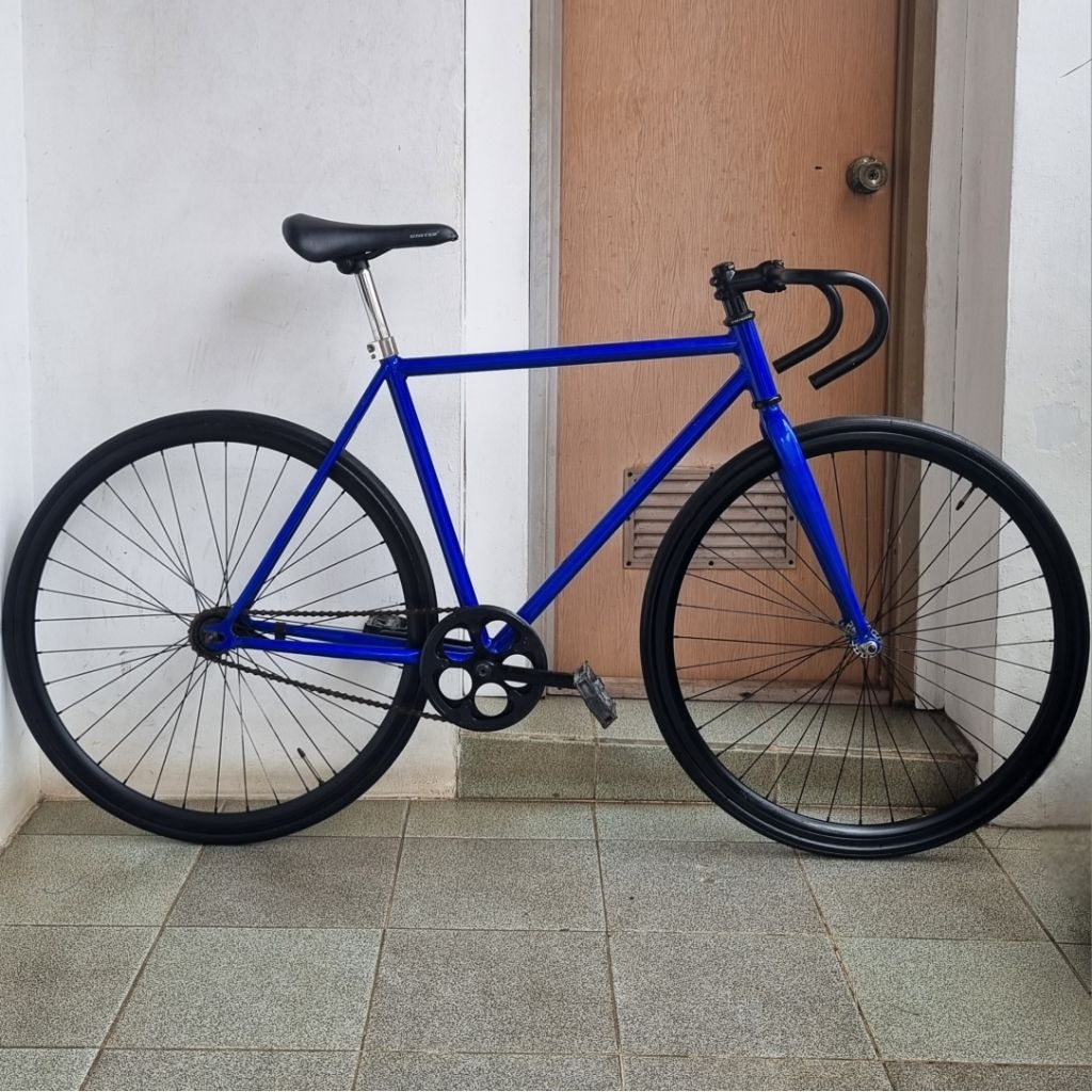 fullbike fixie exotic. size 52 torpedo. second