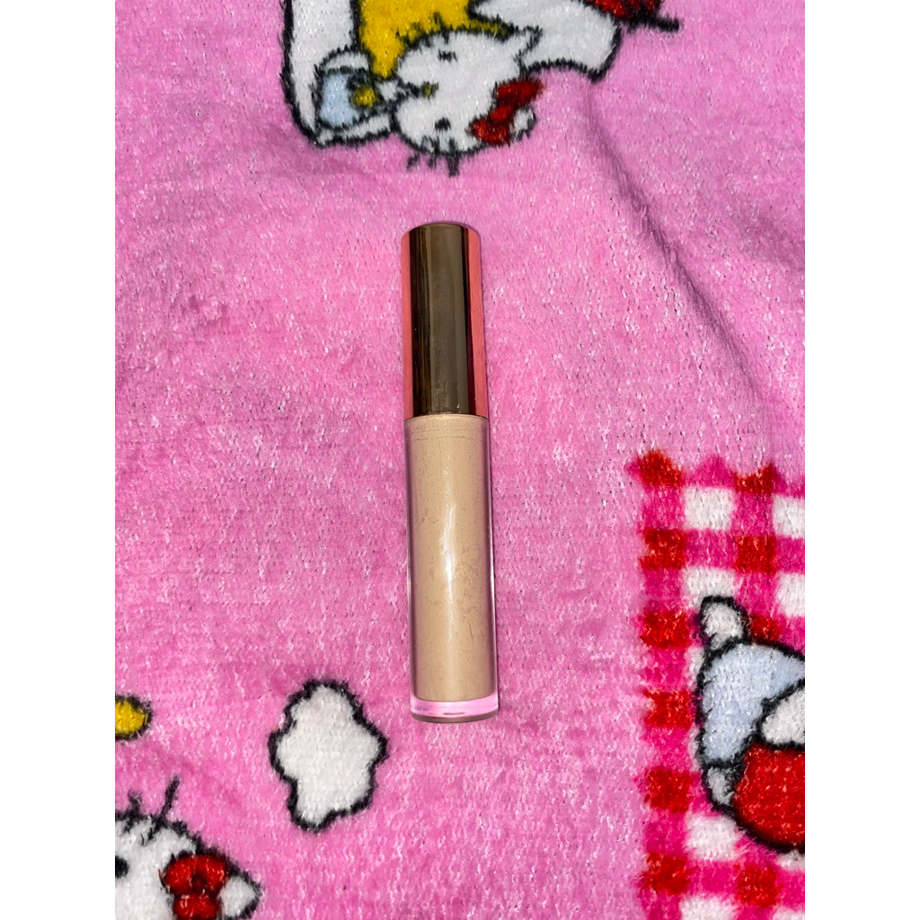preloved concelear esqa