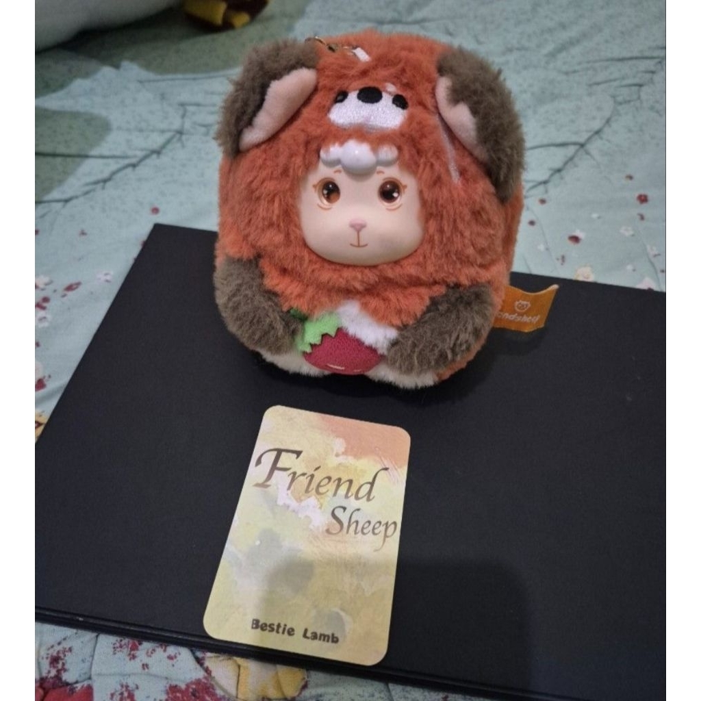 Preloved - Bag charm Miniso - Friendsheep