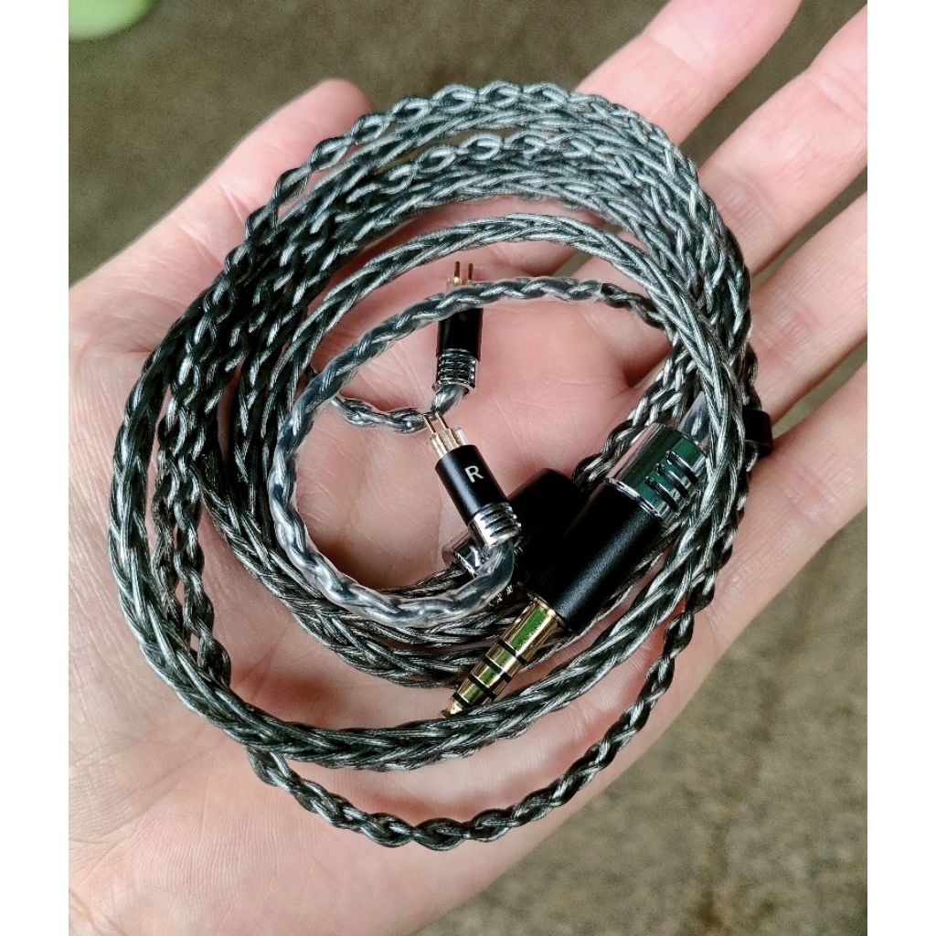 Yongse Carbon 2 pin 4.4mm