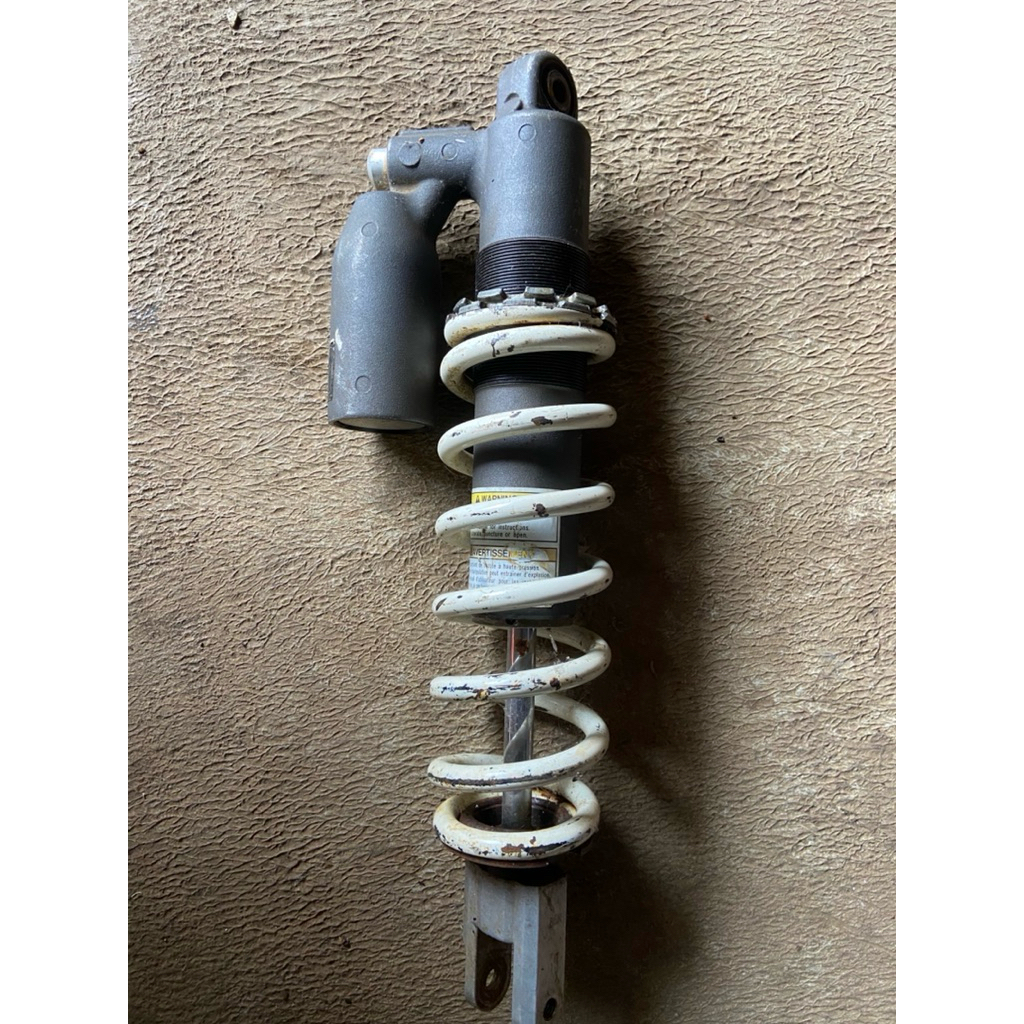 shock belakang klx 250