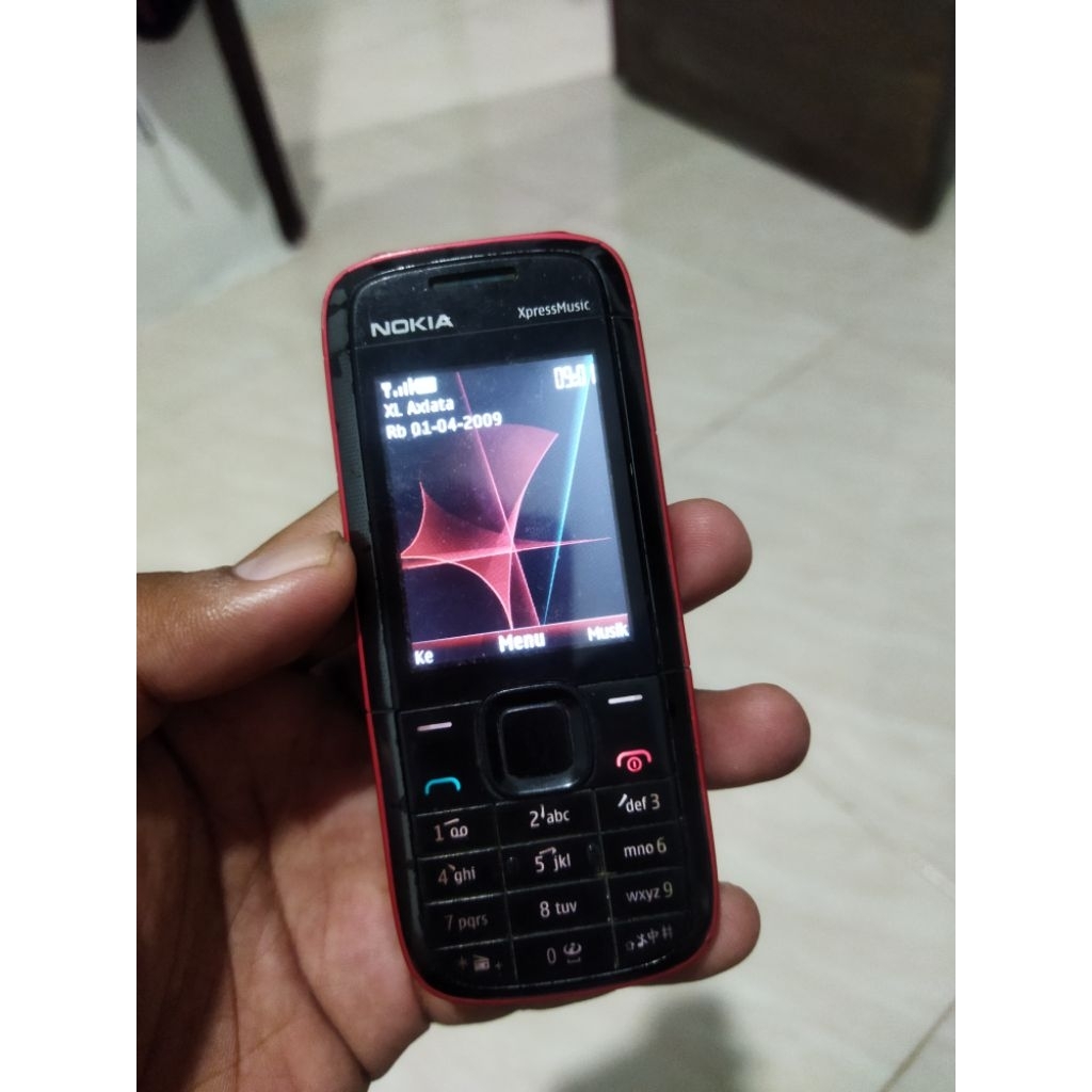 Nokia 5130 XM Xpress music minus dikit