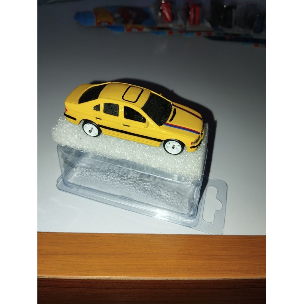 Diecast Welly mobil bmw 328i custom, ban karet