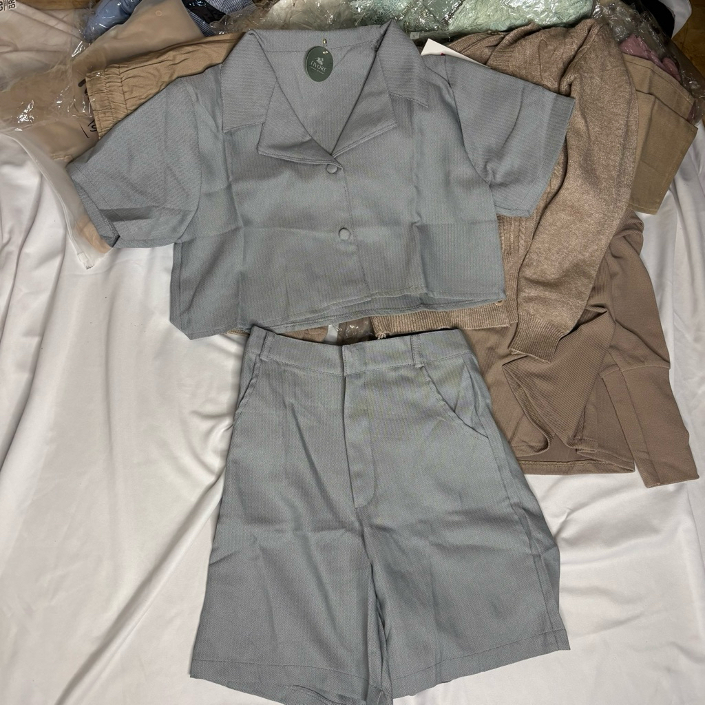 Setelan Wanita Rok Celana Panjang & Pendek– Model Clean